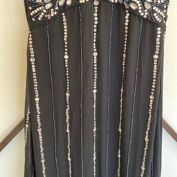 Boston Proper stunning beaded maxi dress - Picture 3 of 12